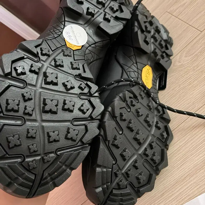 [BUNJANG] ROA Katarina Asphalt Hiking Boots EU41 / 로아 카타리나 아스팔트 블랙 EU41 새상품