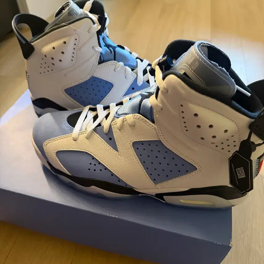 [BUNJANG] Air Jordan 6 UNC White/Blue New / 조던6 UNC 화이트/블루 새상품