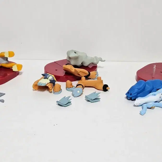 [BUNJANG] Pokemon 3D Figure Encyclopedia Shiny Set Raikou, Entei, Suicune / 네고O)포켓몬스터 입체도감 피규어 전설세트 이로치 라이코,앤테이,스이쿤
