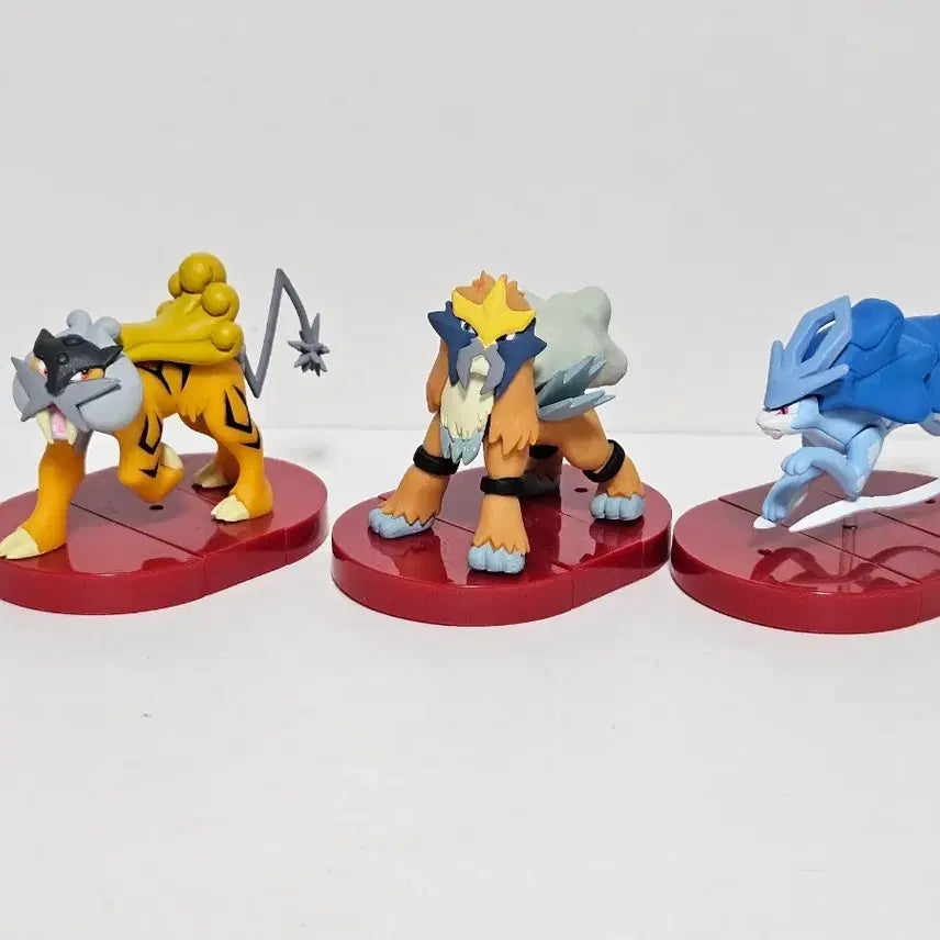 [BUNJANG] Pokemon 3D Figure Encyclopedia Shiny Set Raikou, Entei, Suicune / 네고O)포켓몬스터 입체도감 피규어 전설세트 이로치 라이코,앤테이,스이쿤