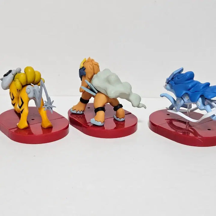 [BUNJANG] Pokemon 3D Figure Encyclopedia Shiny Set Raikou, Entei, Suicune / 네고O)포켓몬스터 입체도감 피규어 전설세트 이로치 라이코,앤테이,스이쿤