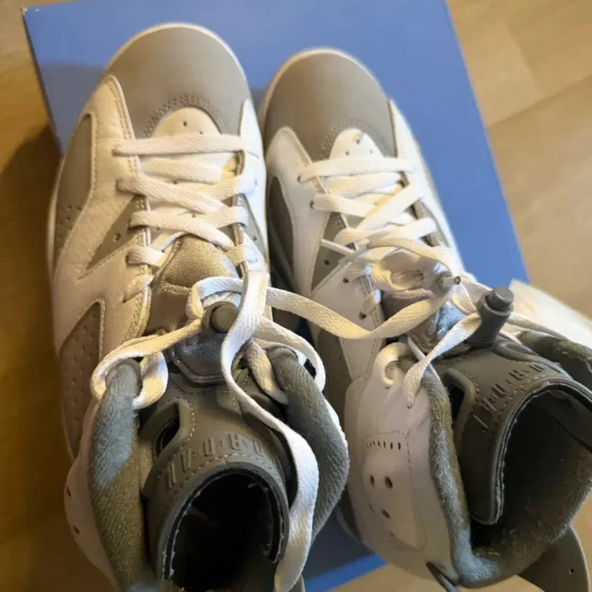 [BUNJANG] Nike Air Jordan 6 Retro White/Grey Basketball Shoes / 나이키 에어 조던 6 레트로 화이트/그레이