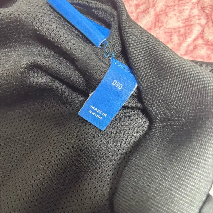 [SOLD OUT] 아디다스 트랙탑 블랙90