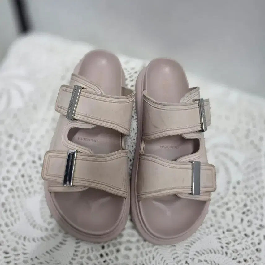 [BUNJANG] Alexander McQueen Pink Buckle Detail Sandals / 알렉산더맥퀸핑크샌들