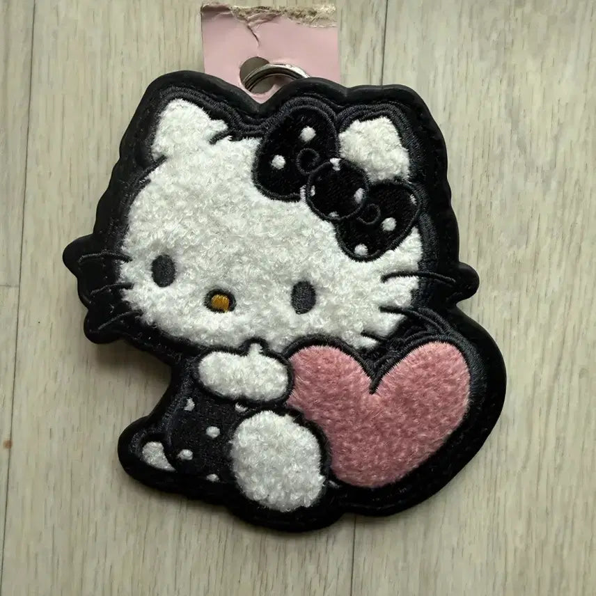 [BUNJANG] HETHRAS Hello Kitty Card Wallet Keychain / 헤트라스 헬로키티 카드지갑 키링
