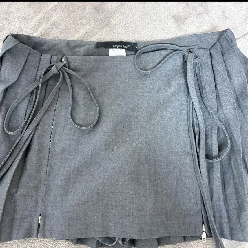 [BUNJANG] Built-in Shorts Low-Waist Skirt - Grey / 로우웨스트 스커트 그레이(허리끈 포함)