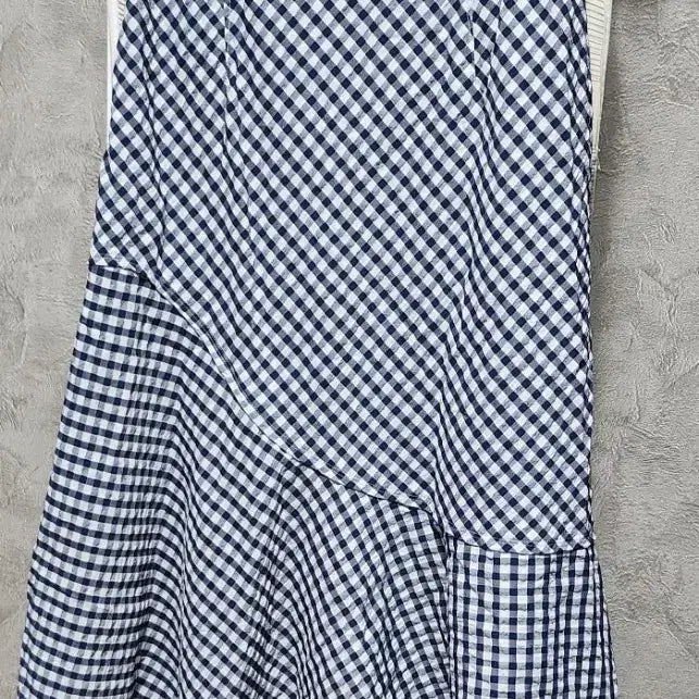[BUNJANG] System Navy White Check Asymmetric Cut Long Skirt / 시스템스커트