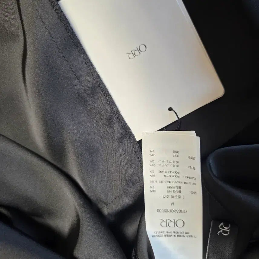 [BUNJANG] ORR Satin Camisole Dress M (New) / (무배)ORR 오르 새틴 나시원피스 M(새상품)