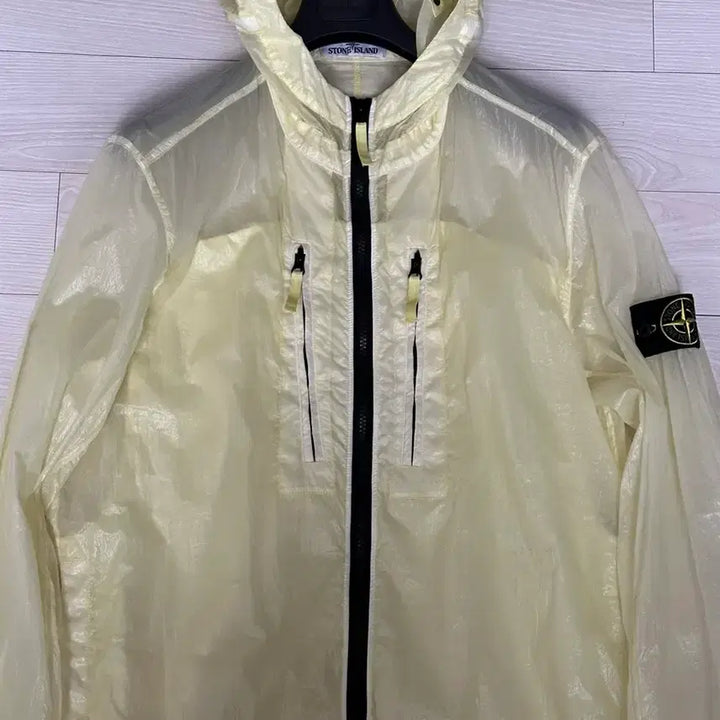 [BUNJANG] Stone Island Lucid TC Packable Jacket 21SS L (105) / 스톤아일랜드 루시드 tc 패커블 자켓 21ss L(105)