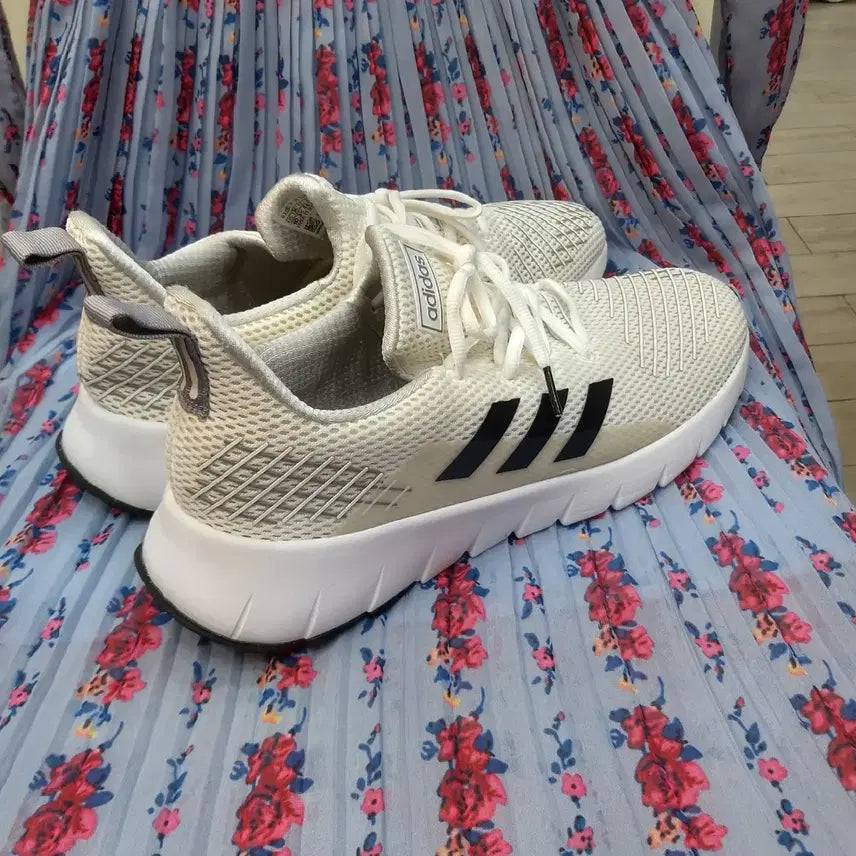 [BUNJANG] Adidas Ultraboost 4.0 280mm / 아디다스 울트라부스트4.0 280mm