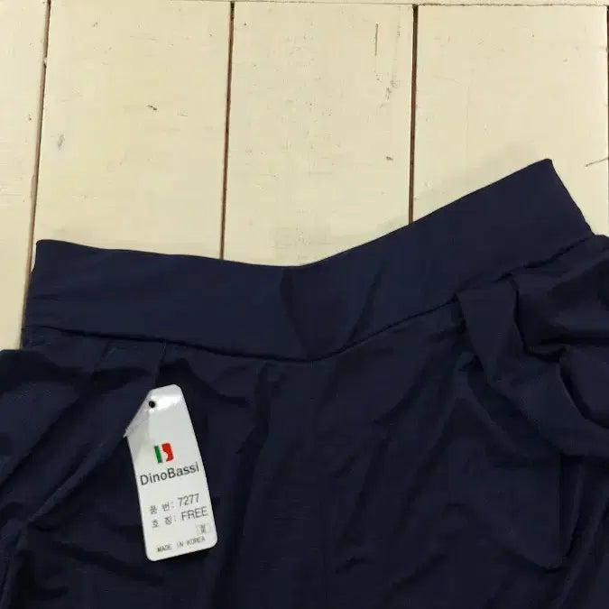 [BUNJANG] Dinobaci 7277 Navy Wide Banding Skirt Pants / 새상품 국산 냉감 7부 네이비  와이드 밴딩 치마 팬츠 디노바시 7277