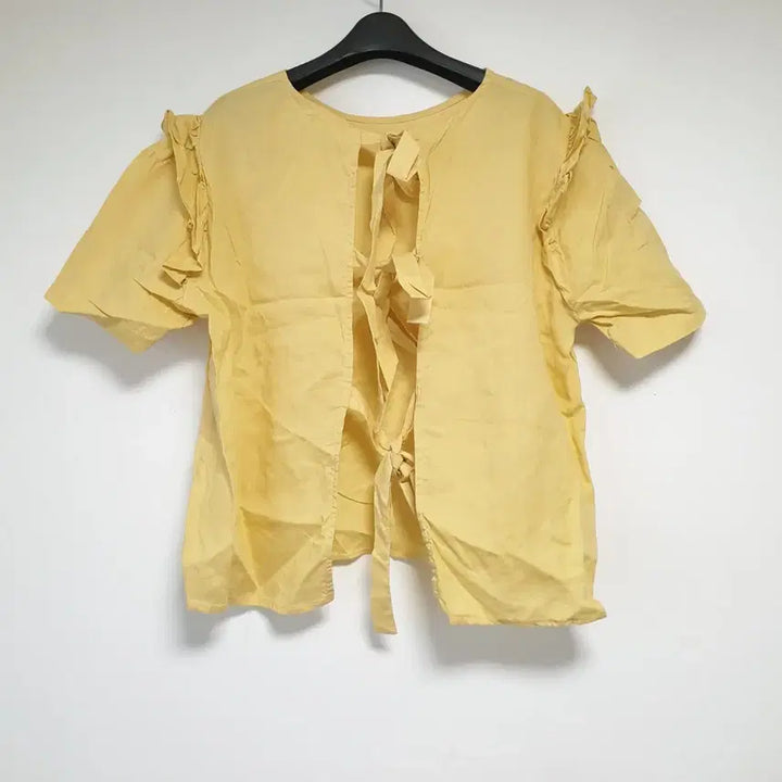 [BUNJANG] Yellow Linen Ruffle Short Sleeve Blouse / 옐로우 셔링 반팔 블라우스