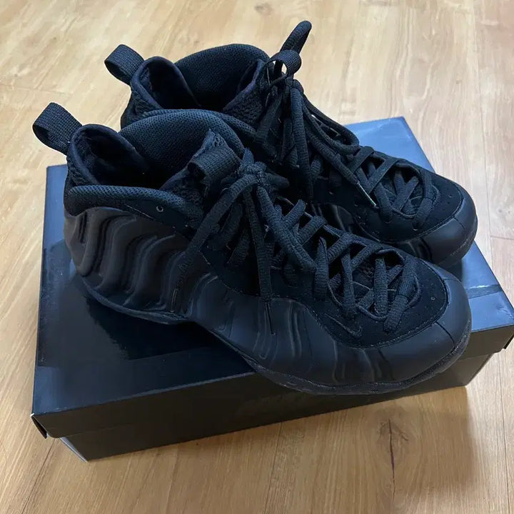 [BUNJANG] Nike Air Foamposite All Black 260mm Sneakers / 나이키 에어폼포짓 올블랙 260 판매