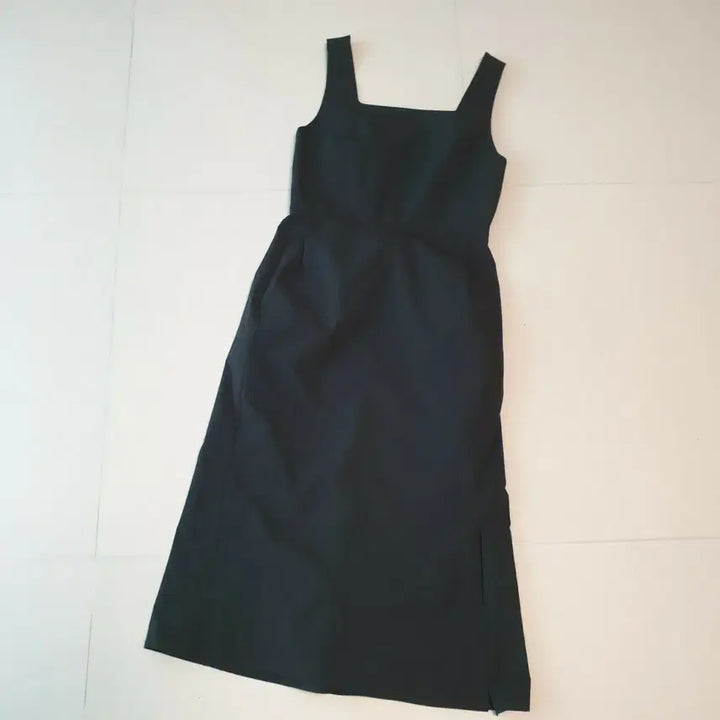 [BUNJANG] Mine Black Sleeveless Square Neck Long Dress Size 76 / 마인 민소매 블랙 스퀘어넥 롱 원피스 76