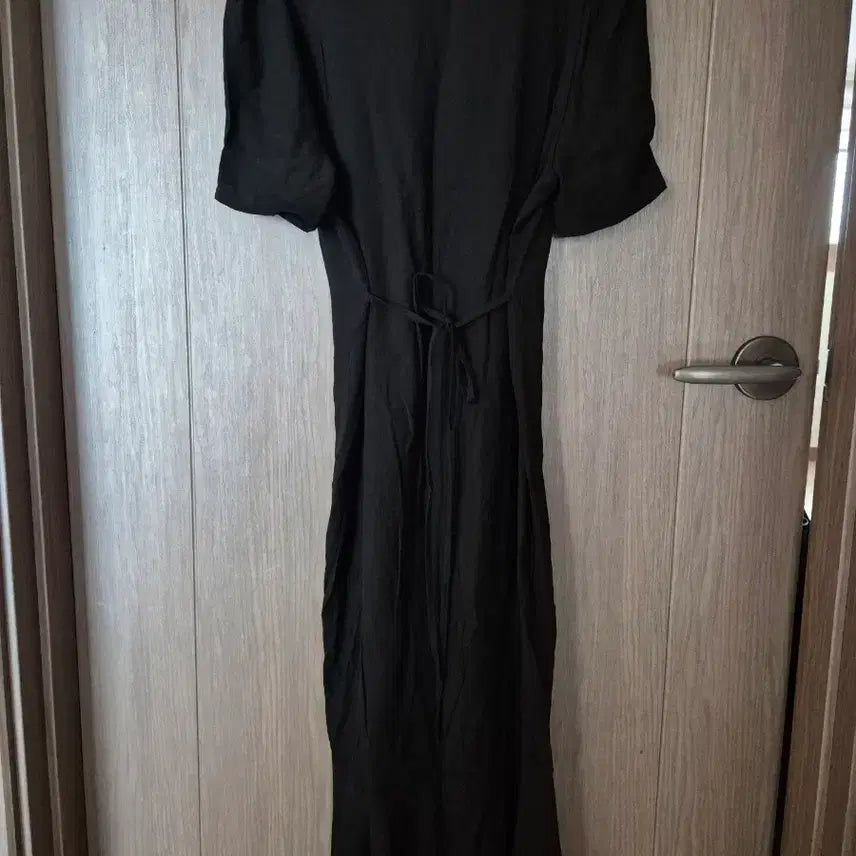 [SOLD OUT] 셔링 브이넥 원피스