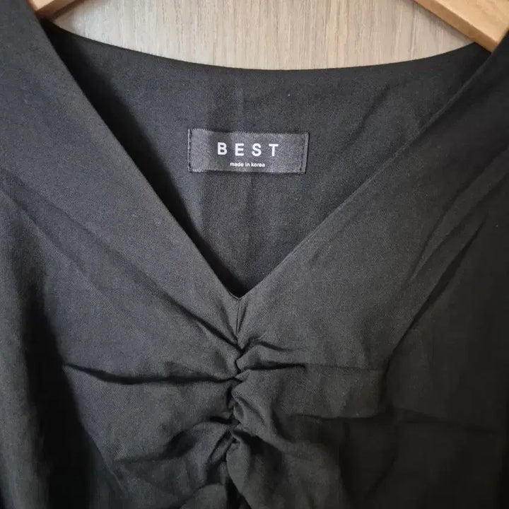 [SOLD OUT] 셔링 브이넥 원피스