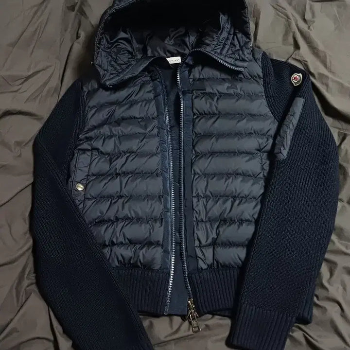 [BUNJANG] Moncler Knit Padded Hooded Zip Jacket M / 신세계백화점구매 {정품} 몽클레어 니트패딩 후드집업 자켓