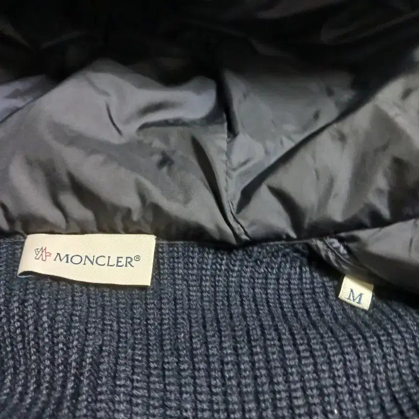 [BUNJANG] Moncler Knit Padded Hooded Zip Jacket M / 신세계백화점구매 {정품} 몽클레어 니트패딩 후드집업 자켓