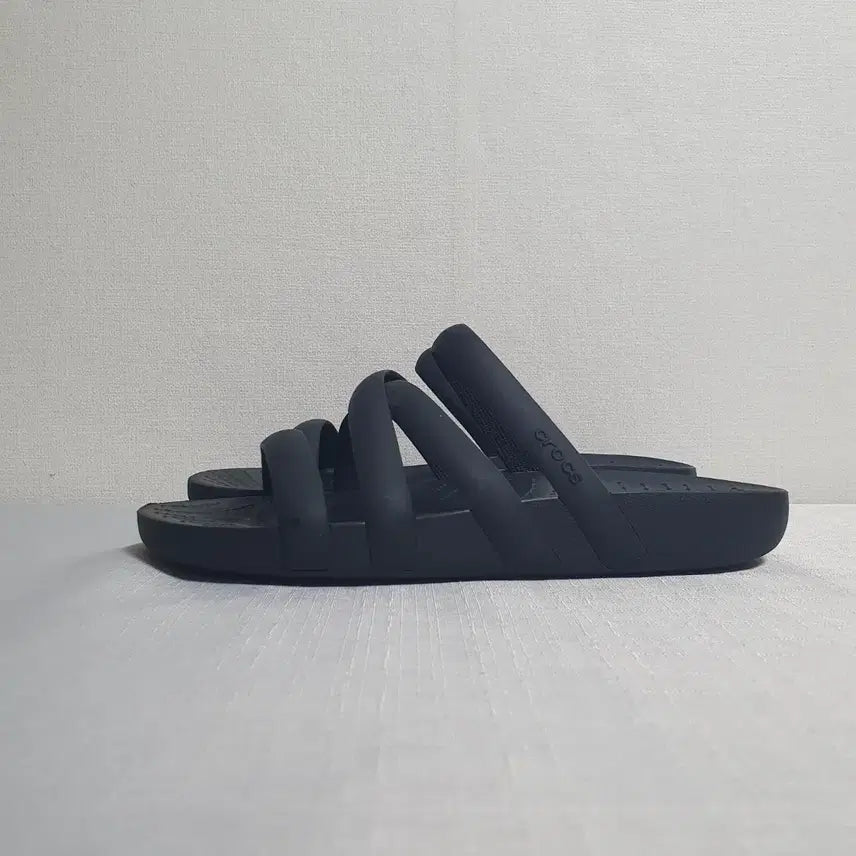 [BUNJANG] Crocs Splash Strappy Sandals Black / 230mm 크록스 스플래쉬 스트래피 샌들 블랙