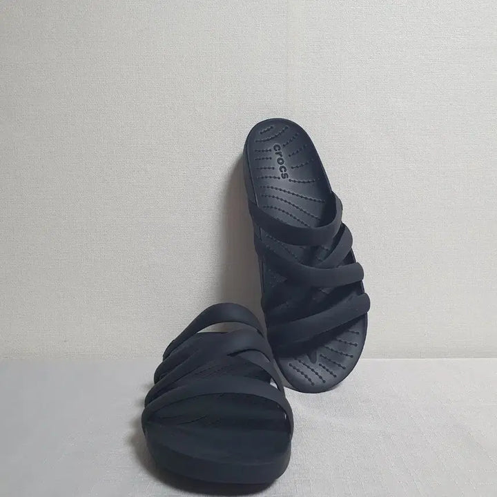 [BUNJANG] Crocs Splash Strappy Sandals Black / 230mm 크록스 스플래쉬 스트래피 샌들 블랙