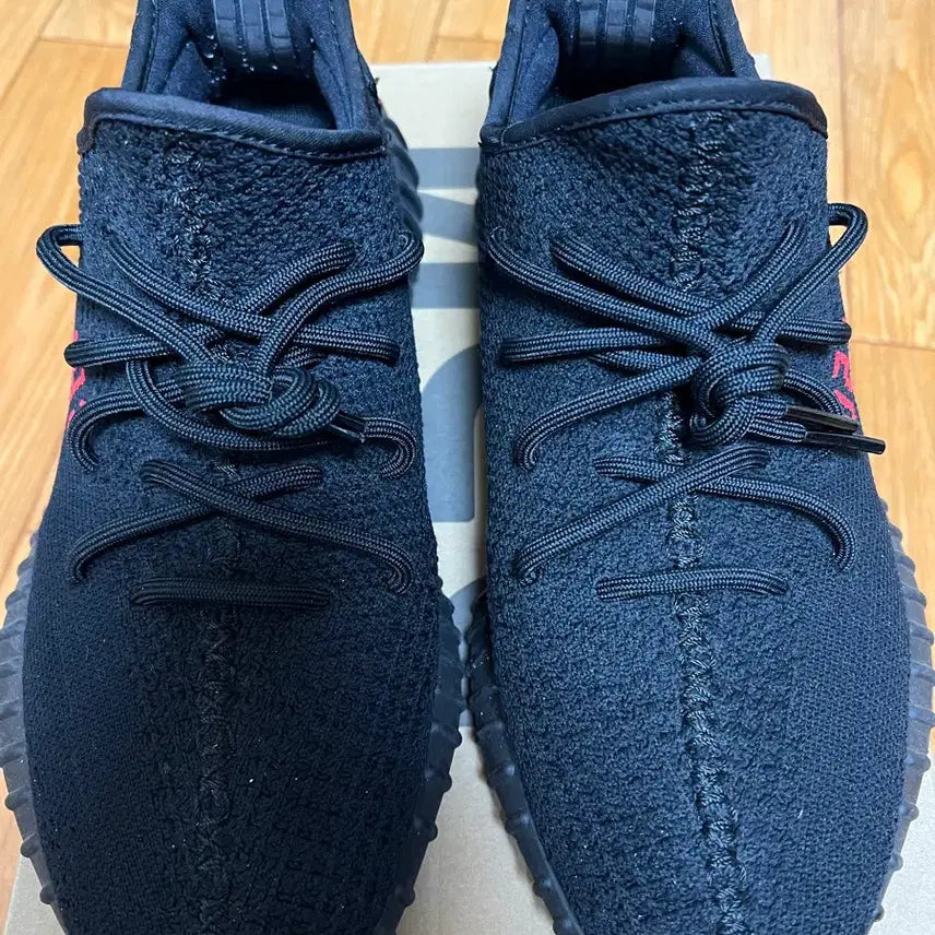 [BUNJANG] Adidas Yeezy Boost 350 V2 Black / 아디다스 이지부스트 350 V2 블랙