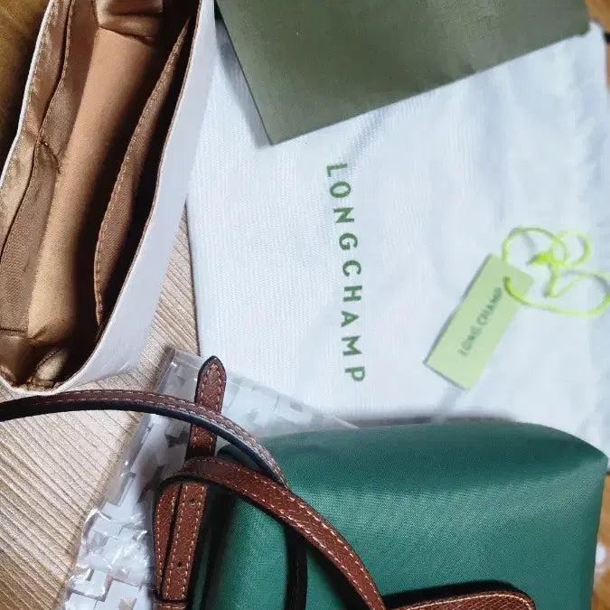 [BUNJANG] Longchamp Le Pliage Green Shoulder Bag with Pouch / 롱샴 르 플리아쥬 그린 숄더백 + 파우치