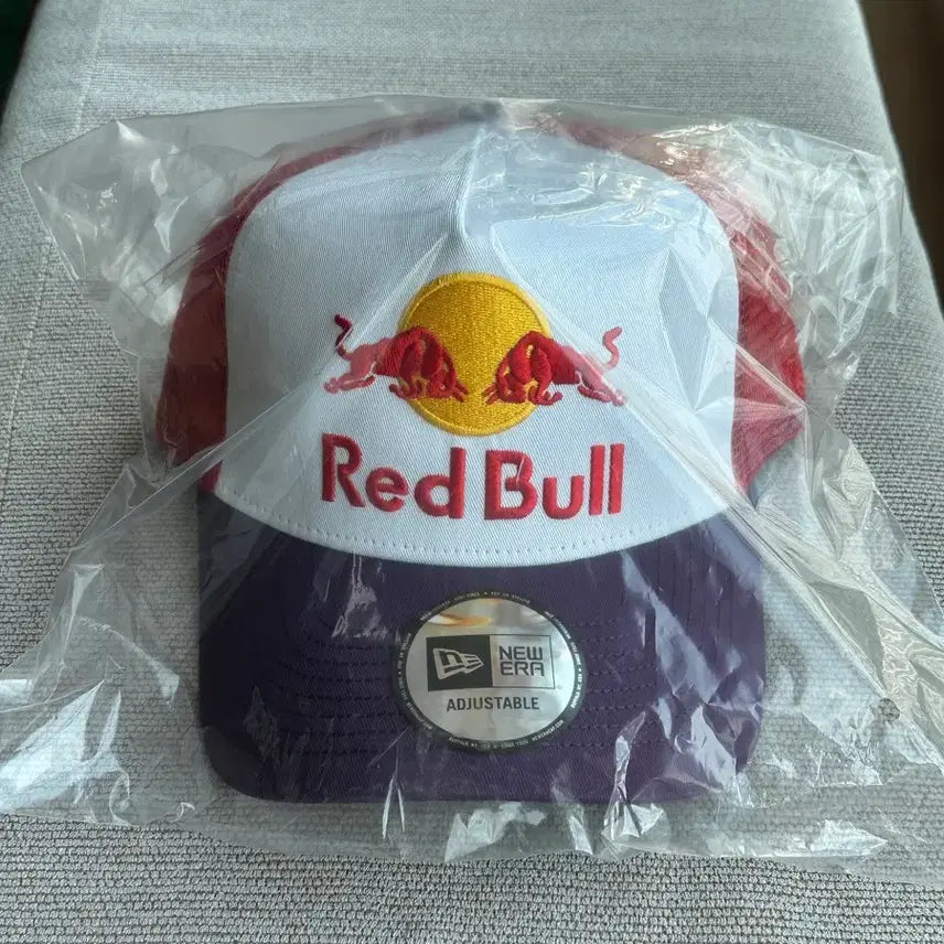[BUNJANG] New Era Red Bull White/Purple Cap / 뉴에라 레드불 볼캡 화이트/퍼플