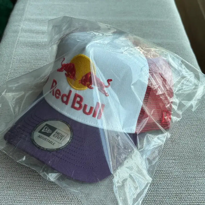 [BUNJANG] New Era Red Bull White/Purple Cap / 뉴에라 레드불 볼캡 화이트/퍼플