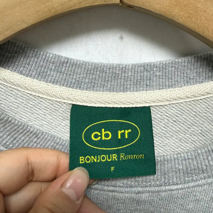 [BUNJANG] RonRon x Konnichiwa Bonjour Cropped Sweatshirt / (220) 론론x곤니치와봉쥬르 크롭 맨투맨