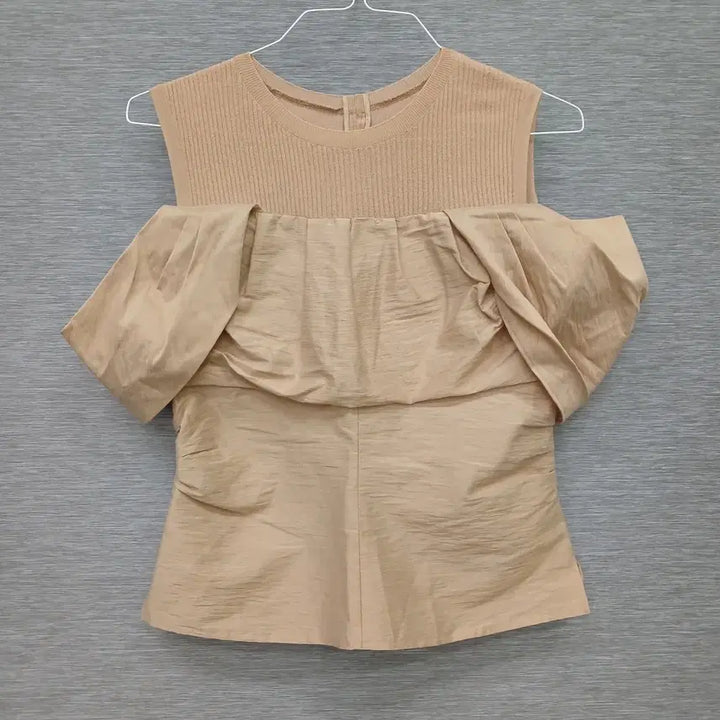 [BUNJANG] Hansome Open Shoulder Blouse Size 66 / 4835 한섬 오픈숄더 블라우스 66