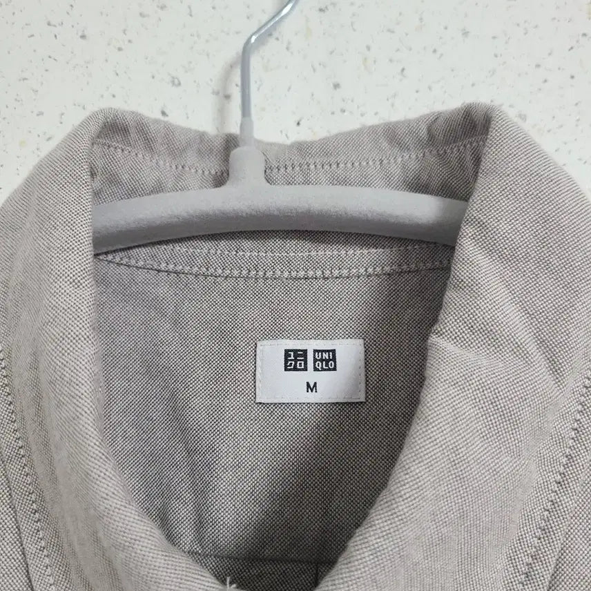 [BUNJANG] Uniqlo Oxford Shirt Beige / 유니클로 옥스포드 셔츠 베이지 남방