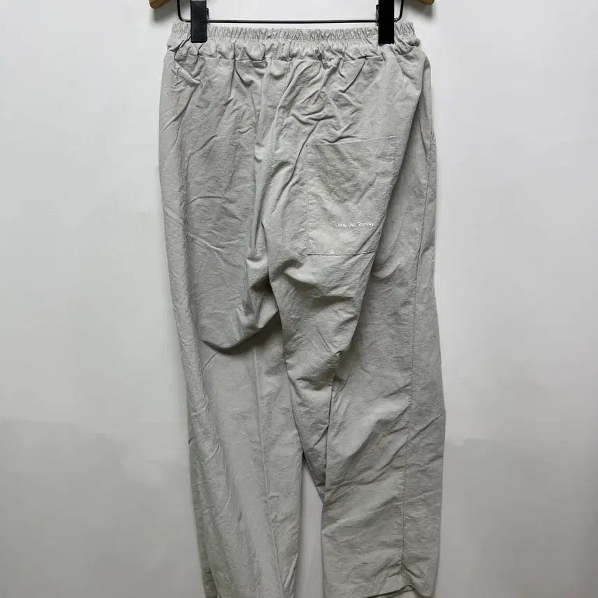 [BUNJANG] SLOW RECORD HOUSE Nylon One-Tuck Pants / (P36) SLOW RECORD HOUSE 나일론 원턱 팬츠