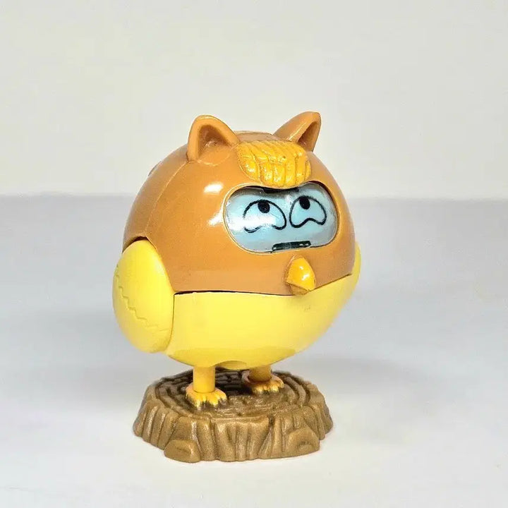 [BUNJANG] Eggmong Character Rotating Owl Figurine / 초코식완 [에그몽] 표정변환 부엉이