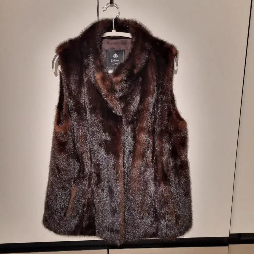 [BUNJANG] Jindo Klever Natural Fur Vest / Jindo Klever 천연 모피 조끼