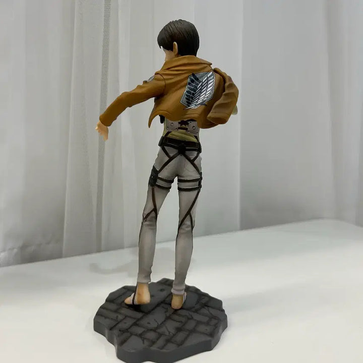 [BUNJANG] Attack on Titan Eren Figure / 진격의 거인 진격거 에렌 피규어