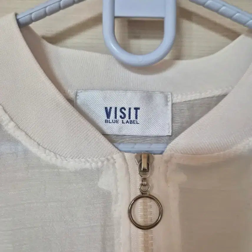[BUNJANG] VISIT See-through Bomber Jacket (White) / VISIT 화이트 시스루 봄버 자켓