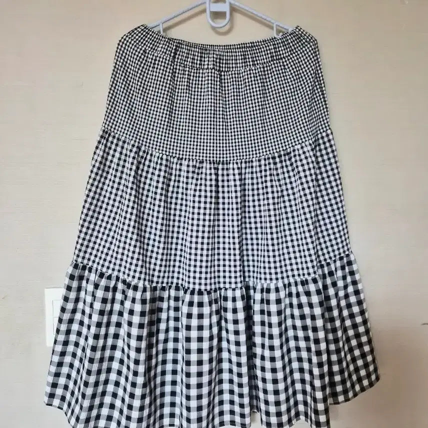 [BUNJANG] Gingham Check Ruffle Long Skirt / 깅엄 체크 캉캉 롱 스커트