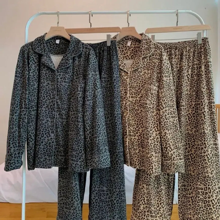[BUNJANG] Leopard Print Pajamas Bundle Set / 레오파드 잠옷 2개(무배)