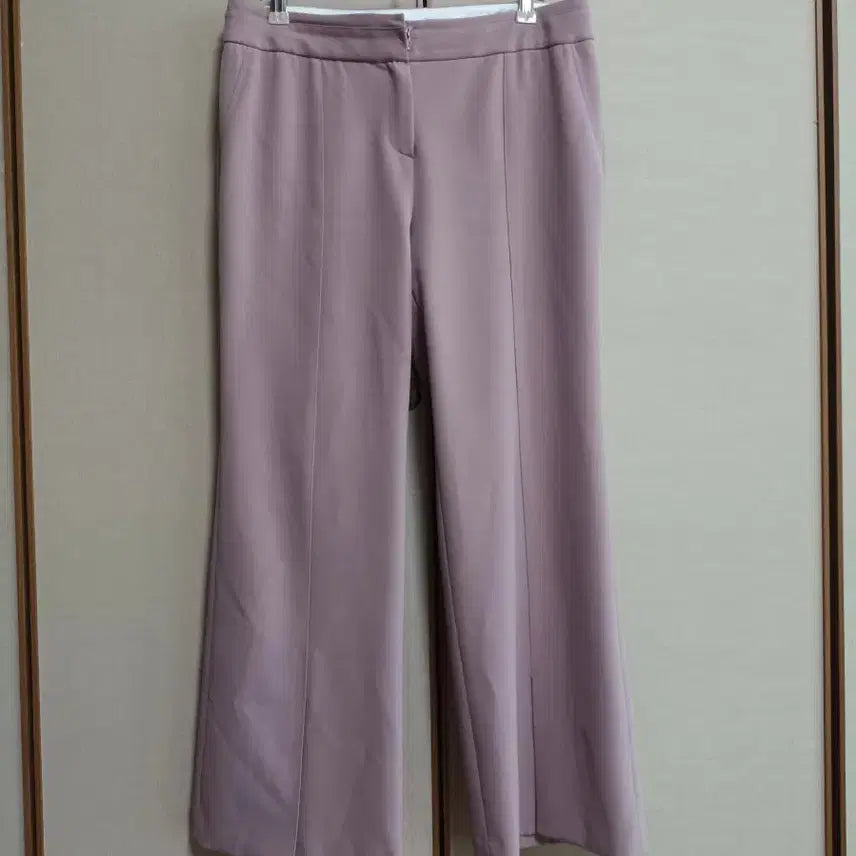 [BUNJANG] The izzat Semi Wide Fit Slacks Pink Polyester Blend / The izzat)더아이잗 10부 슬랙스