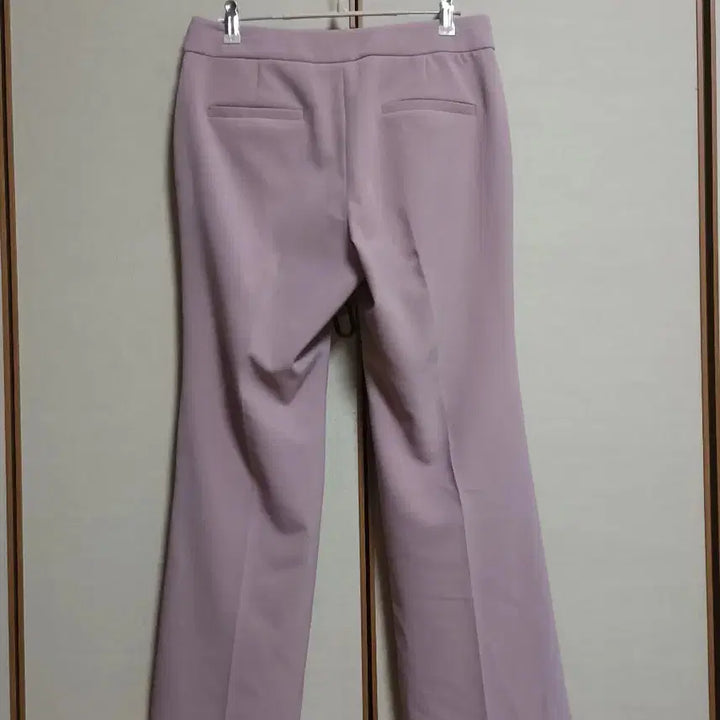 [BUNJANG] The izzat Semi Wide Fit Slacks Pink Polyester Blend / The izzat)더아이잗 10부 슬랙스