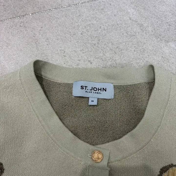 [BUNJANG] SENZONE Embroidered Cardigan - Ivory (Size 66) / 센존 가디건 66