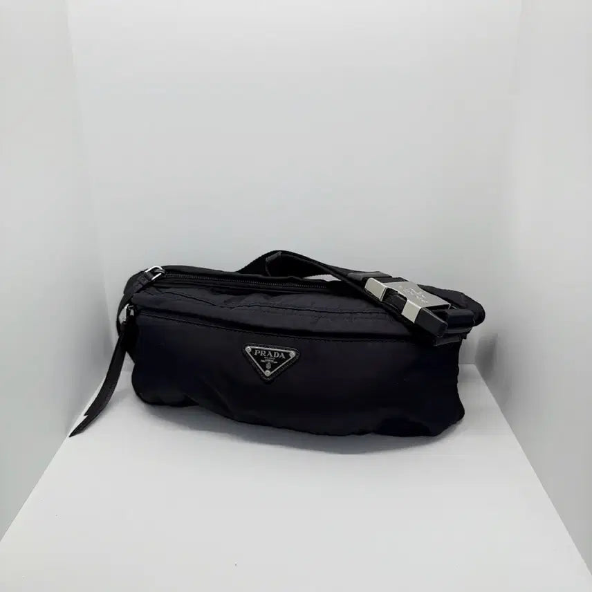 [BUNJANG] Prada Re-Nylon Hip Bag 2VL034 / [프라다] 리나일론 힙색 2VL034 / A급