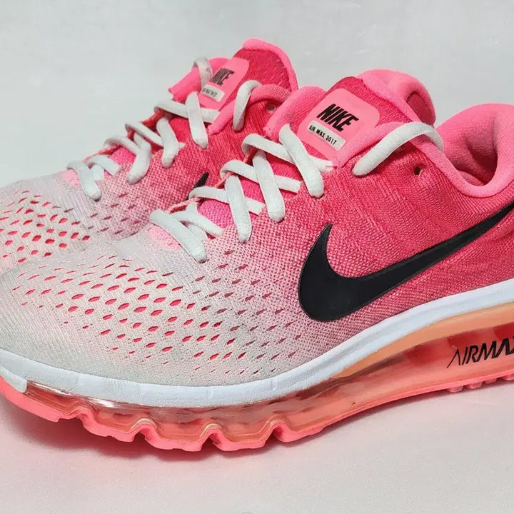 [BUNJANG] Nike Air Max 2017 Pink Running Shoes / 나이키 에어맥스 2017 핑크 240mm