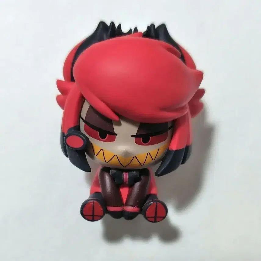[BUNJANG] Hazbin Hotel Alastor Banpresto Mini Figure / 해즈빈호텔 알래스터 반프레스토 미니피규어