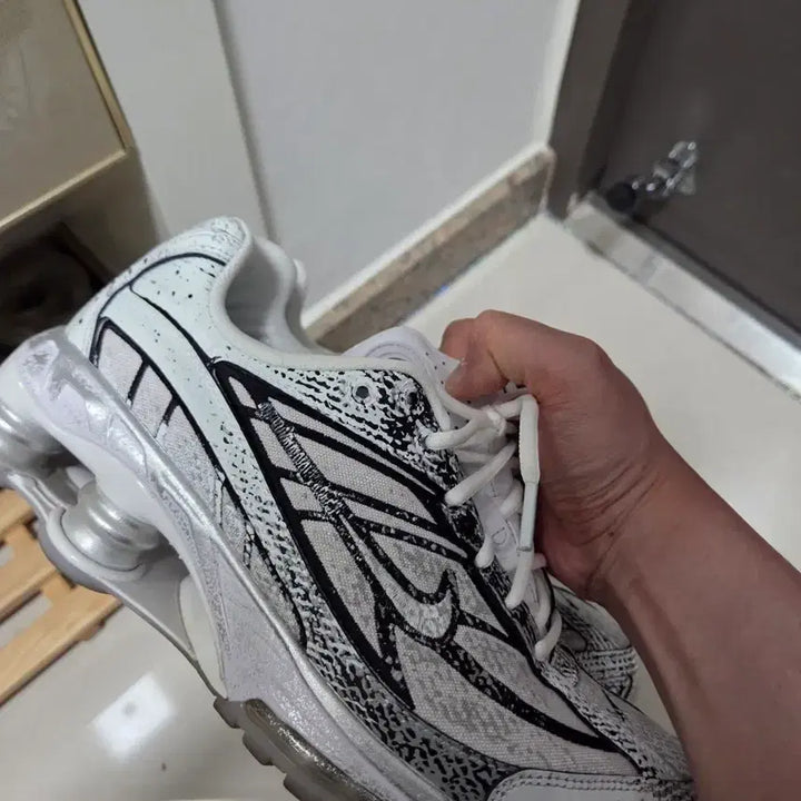 [BUNJANG] Nike Shox Ride 2 Metallic Platinum Sneakers / 나이키 샥스 라이드2 메탈릭 플레티넘