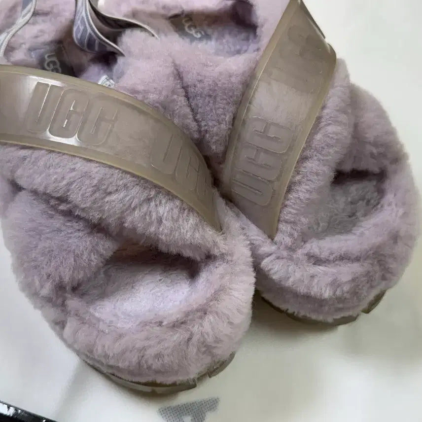 [BUNJANG] UGG Sheepskin Fluff Slippers / UGG 어그 쉽스킨 플러프 슬리퍼