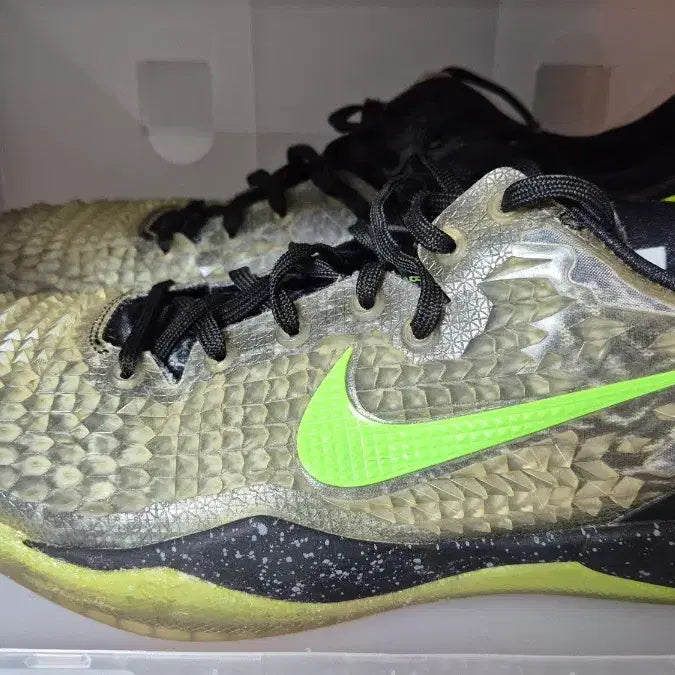 [BUNJANG] Nike Kobe 8 Christmas 2013 / 코비 8 크리스마스 2013 275