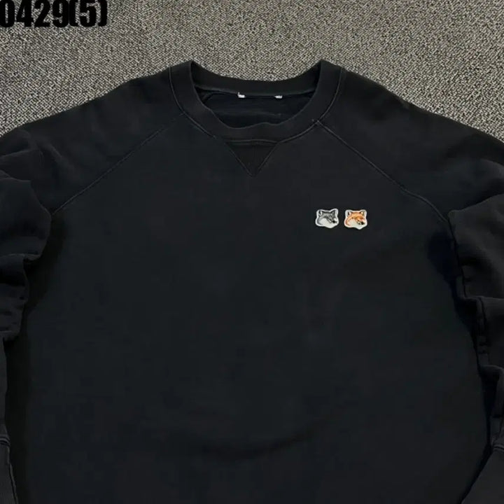 [BUNJANG] Maison Kitsuné Fox Head Black Sweatshirt / 메종키츠네 폭스헤드 블랙 맨투맨 0429
