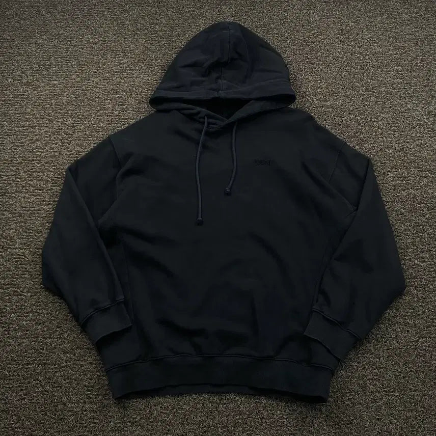 [BUNJANG] Juun.J Embroidered Logo Black Hoodie / 준지 자수로고 블랙 후드티