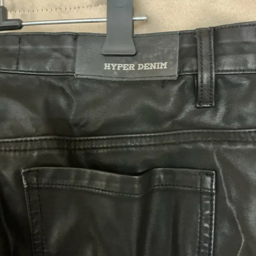 [BUNJANG] Black Leather Skinny Pants (Size 34) / 블랙 레더 스키니 팬츠 34